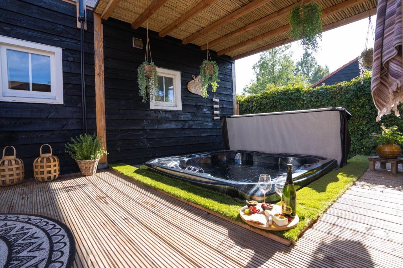 B&B The Wellness Cottage Dordrecht Eksteriør billede